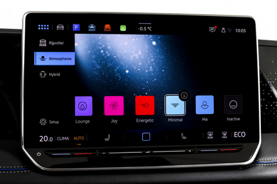 Volkswagen Tiguan 1.5 eHybrid 272 PK R-Line | Black Style | Elek. Trekhaak | S/K-panodak | Adapt. Cruise | Stoel-+stuurverw. | App. Connect | Camera | PDC | LM 20" | 8355