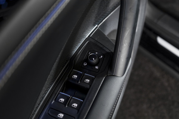 Volkswagen Tiguan 1.5 eHybrid 272 PK R-Line | Black Style | Elek. Trekhaak | S/K-panodak | Adapt. Cruise | Stoel-+stuurverw. | App. Connect | Camera | PDC | LM 20" | 8355