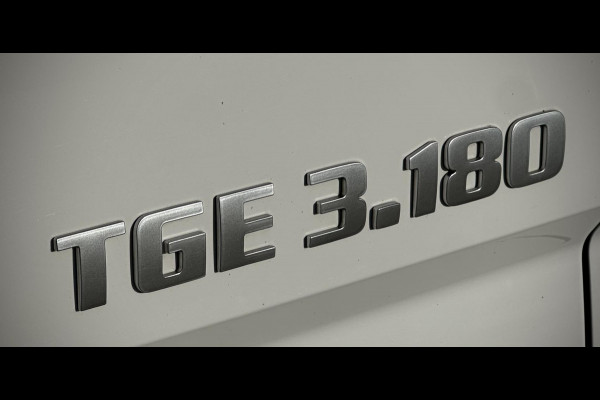 MAN TGE 35 2.0 180PK L4 DC openlaadbak LANG dubbele cabine