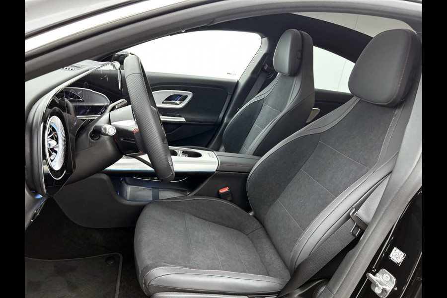 Mercedes-Benz CLA-Klasse 200 Business Solution AMG 58 kWh | Advanced Plus pakket | Warmtewerend, donkergetint glas | Smartphone integratie | URBAN GUARD | Vast panoramadak |