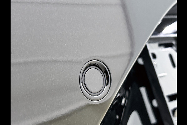 Mercedes-Benz CLA-Klasse 200 Business Solution AMG 58 kWh | Advanced Plus pakket | Warmtewerend, donkergetint glas | Smartphone integratie | URBAN GUARD | Vast panoramadak |