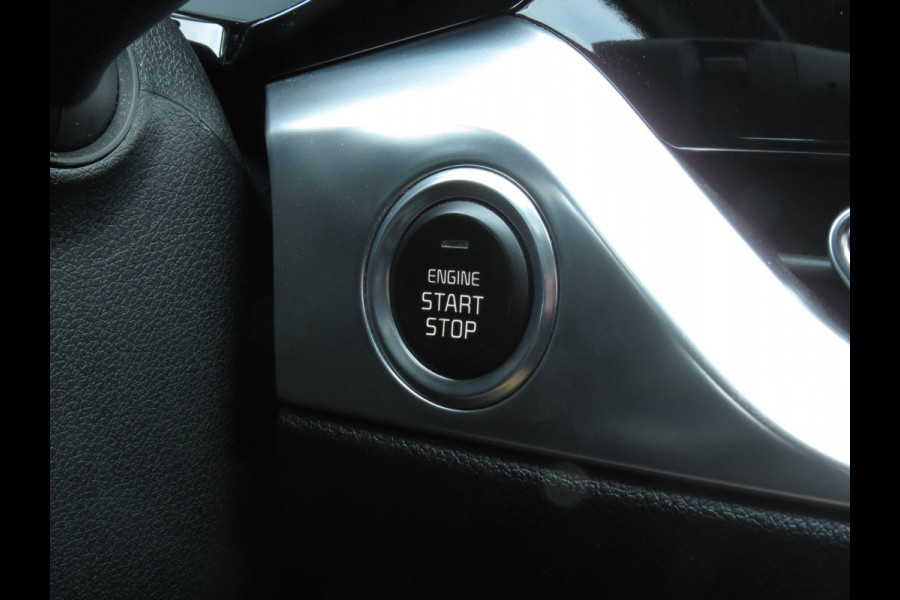 Kia Niro 1.6 GDi Hybrid DynamicPlusLine | TREKHAAK | STUUR+STOELVERWARMING | CAMERA | ADAPTIVE CRUISE | CARPLAY | BLINDSPOT | NAVI