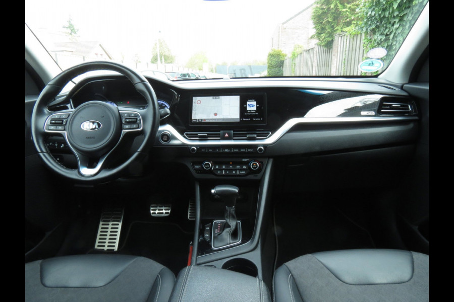 Kia Niro 1.6 GDi Hybrid DynamicPlusLine | TREKHAAK | STUUR+STOELVERWARMING | CAMERA | ADAPTIVE CRUISE | CARPLAY | BLINDSPOT | NAVI