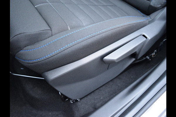 Citroën C3 1.2 Hybrid 110pk Plus | AIRCO | CRUISE CONTROL | APPLE CARPLAY | PARKEERSENSOREN |