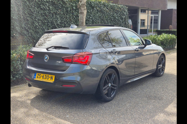 BMW 1-serie M Sport Edition Schuifdak Keyless Apple CarPlay BlackPanel M Remmerij 118i Edition M Sport Shadow High Executive