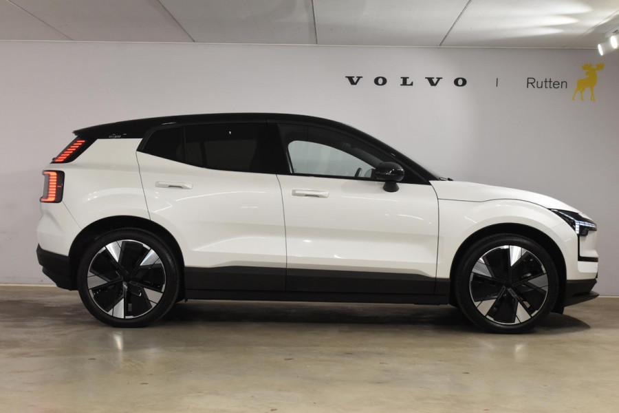 Volvo EX30 272PK Single Motor Extended Range Plus 69 kWh / Adaptieve Cruise Control/ Dodehoek Detectie / Parkeersensoren voor en achter/ Achteruitrijcamera / Warmtepomp / 20" velgen