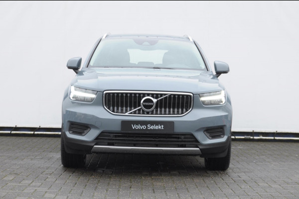 Volvo XC40 T4 211PK Automaat Inscription Expression Adaptieve cruise control / Elektrische achterklep / keyless entry / parkeersensoren met camera / Apple carplay / Bluetooth / Elektrische stoelen met geheugen