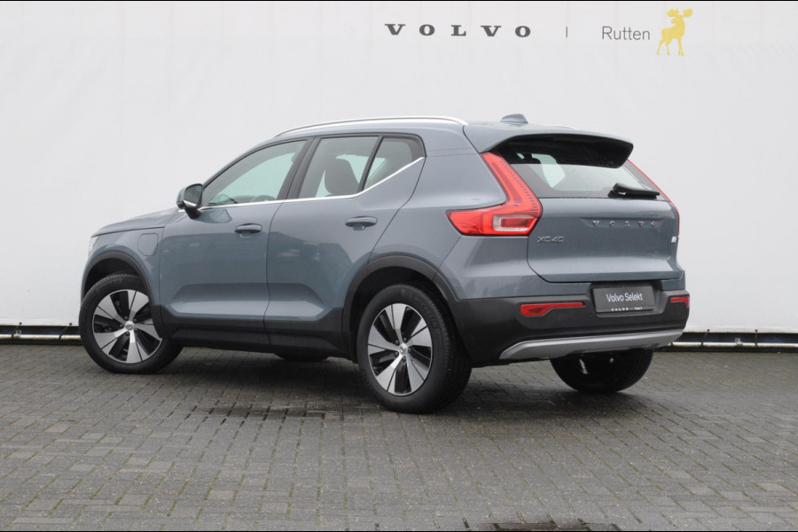 Volvo XC40 T4 211PK Automaat Inscription Expression Adaptieve cruise control / Elektrische achterklep / keyless entry / parkeersensoren met camera / Apple carplay / Bluetooth / Elektrische stoelen met geheugen
