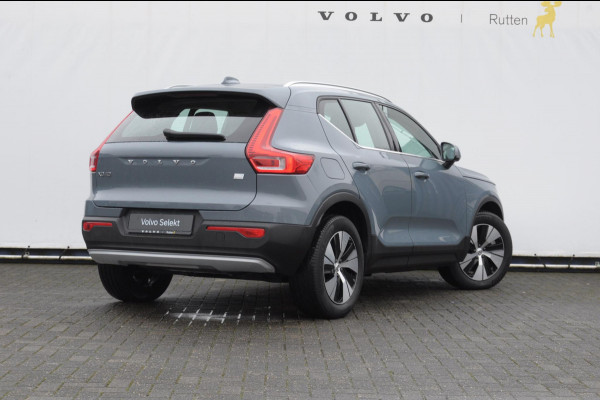Volvo XC40 T4 211PK Automaat Inscription Expression Adaptieve cruise control / Elektrische achterklep / keyless entry / parkeersensoren met camera / Apple carplay / Bluetooth / Elektrische stoelen met geheugen