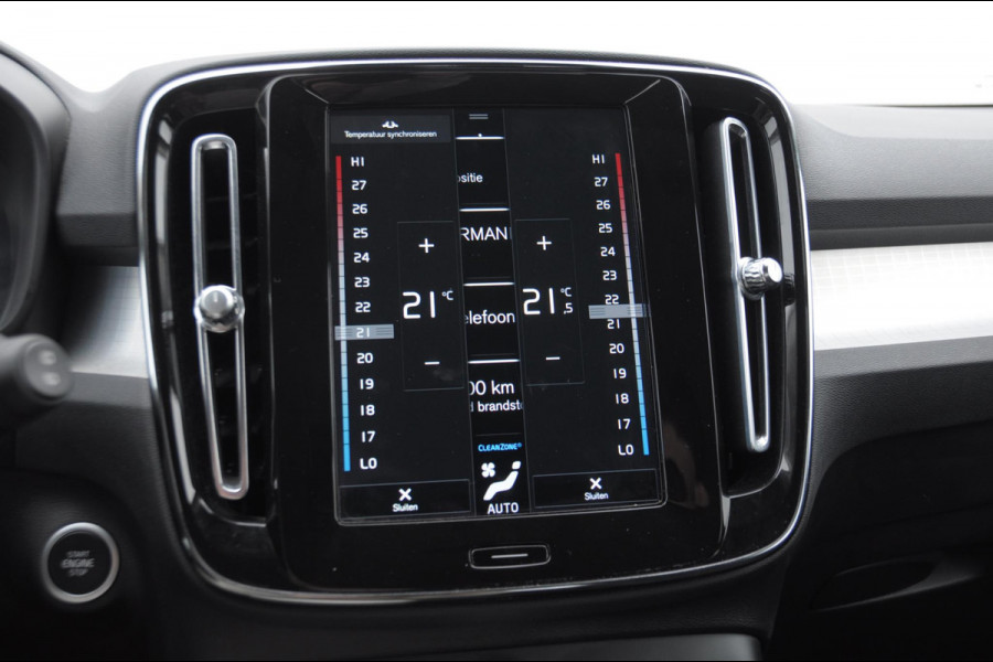 Volvo XC40 T4 211PK Automaat Inscription Expression Adaptieve cruise control / Elektrische achterklep / keyless entry / parkeersensoren met camera / Apple carplay / Bluetooth / Elektrische stoelen met geheugen