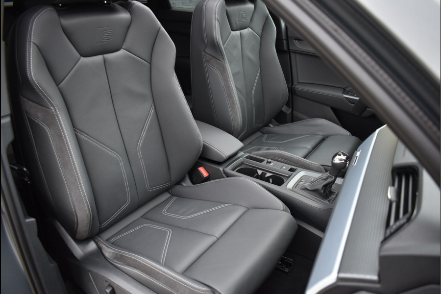 Audi Q3 45 TFSI e S-Line 245 Pk Pano Memory Vol Leder Full Led Keyless Camera 19 Inch