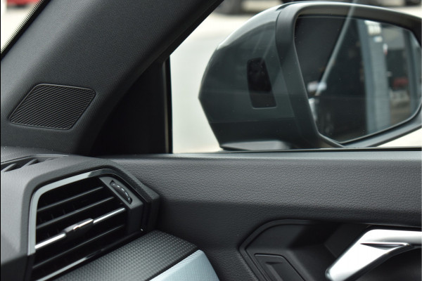 Audi Q3 45 TFSI e S-Line 245 Pk Pano Memory Vol Leder Full Led Keyless Camera 19 Inch