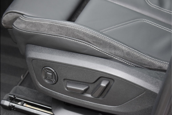 Audi Q3 45 TFSI e S-Line 245 Pk Pano Memory Vol Leder Full Led Keyless Camera 19 Inch