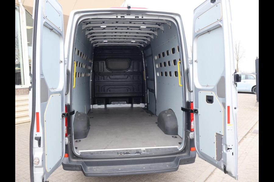 MAN TGE 35 3.140 AUT. L4H3 ZILVERGRIJS + CAMERA | APPLE CARPLAY | ANDROID AUTO | DAB | NAVIGATIE