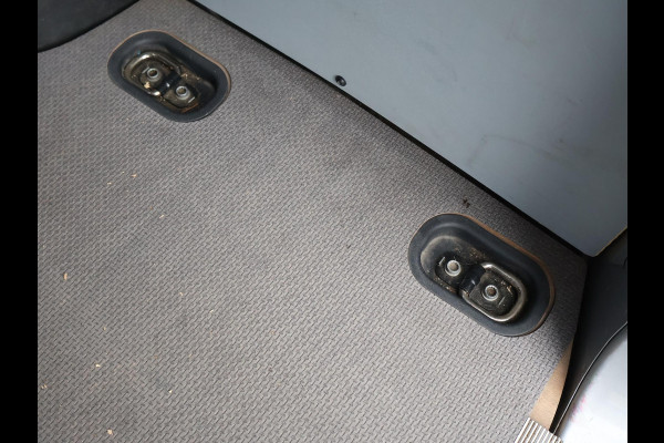 MAN TGE 35 3.140 AUT. L4H3 ZILVERGRIJS + CAMERA | APPLE CARPLAY | ANDROID AUTO | DAB | NAVIGATIE