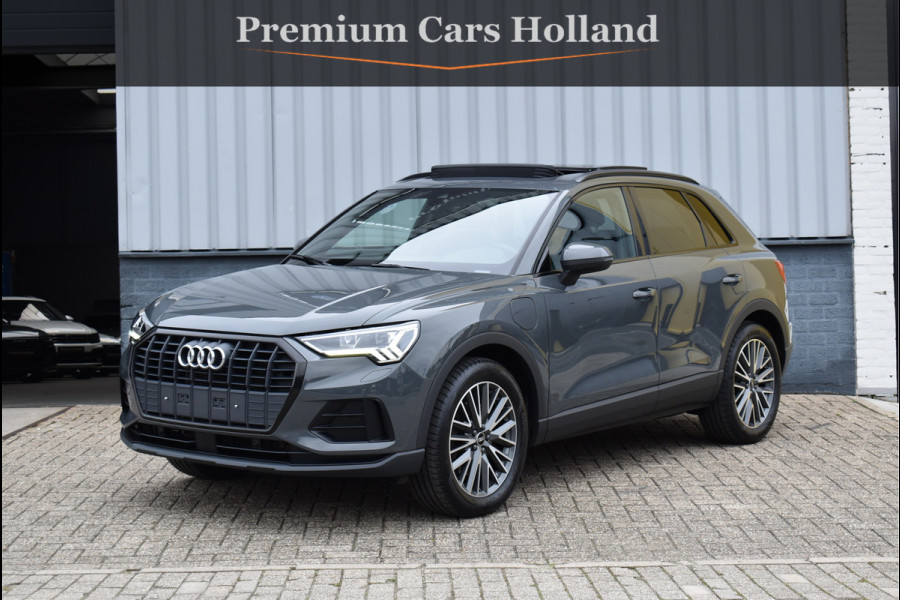 Audi Q3 45 TFSI e S-Line 245 Pk Pano Memory Vol Leder Full Led Keyless Camera 19 Inch