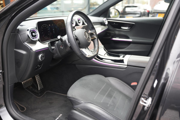 Mercedes-Benz C-Klasse 300 e AMG Line Limited Panoramadak Ambient Adapt. Cruise Camera 19''LM AMG