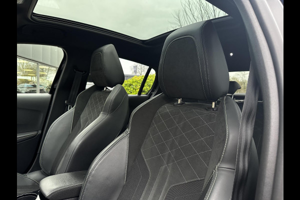 Peugeot e-208 EV GT Pack 50 kWh Panoramadak Stoelverw. Carplay Alcantara Keyless