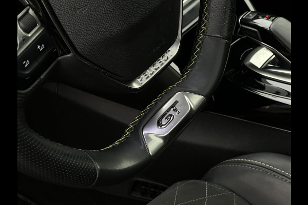 Peugeot e-208 EV GT Pack 50 kWh Panoramadak Stoelverw. Carplay Alcantara Keyless