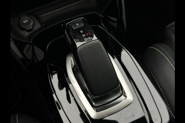 Peugeot e-208 EV GT Pack 50 kWh Panoramadak Stoelverw. Carplay Alcantara Keyless