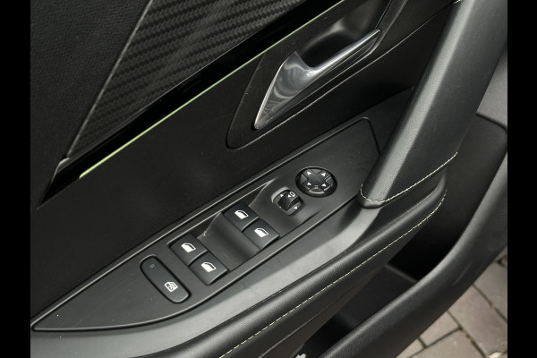 Peugeot e-208 EV GT Pack 50 kWh Panoramadak Stoelverw. Carplay Alcantara Keyless