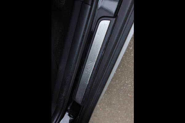 MINI Countryman 1.5 Cooper *Pano*Led*Comforttoegang*Cruise control*