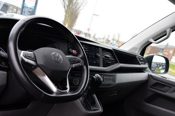 Volkswagen Transporter 2.0 TDI L2H1 30 PB Edition Camera, Cruise, Carplay, 150pk, Automaat, Multimedia, Airco, sensoren, Uniek!