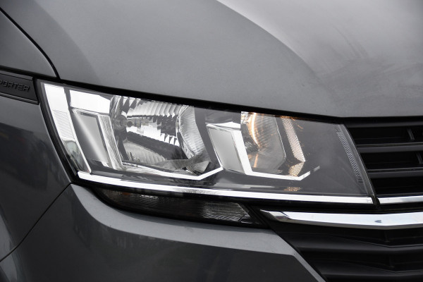 Volkswagen Transporter 2.0 TDI L2H1 30 PB Edition Camera, Cruise, Carplay, 150pk, Automaat, Multimedia, Airco, sensoren, Uniek!