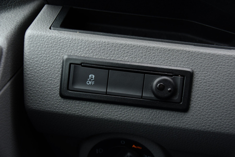 Volkswagen Transporter 2.0 TDI L2H1 30 PB Edition Camera, Cruise, Carplay, 150pk, Automaat, Multimedia, Airco, sensoren, Uniek!