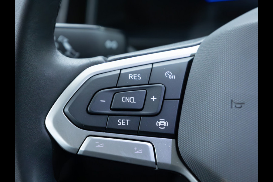 Volkswagen Taigo 1.0 TSI Business Comfort Edition | Stoelverwarming | PDC V+A | Airco | Led | DAB | Apple Carplay, Android auto, All season banden