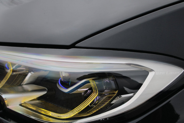 BMW 3-serie 330e xDrive M-Sport Shadow | Pano | Laser | Memory | HK | HUD