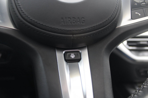 BMW 3-serie 330e xDrive M-Sport Shadow | Pano | Laser | Memory | HK | HUD