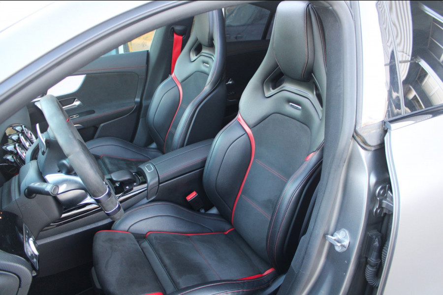 Mercedes-Benz CLA-Klasse AMG 45 S 421pk 4MATIC+ | Pano | Kuipstoelen | 360 | ACC | Memory