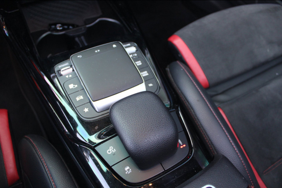 Mercedes-Benz CLA-Klasse AMG 45 S 421pk 4MATIC+ | Pano | Kuipstoelen | 360 | ACC | Memory