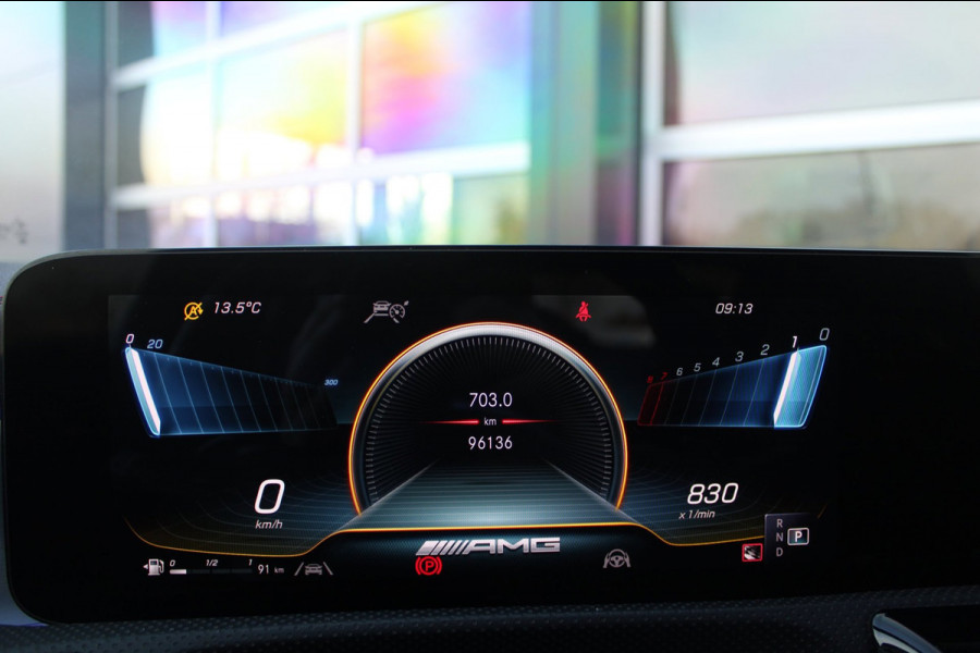 Mercedes-Benz CLA-Klasse AMG 45 S 421pk 4MATIC+ | Pano | Kuipstoelen | 360 | ACC | Memory