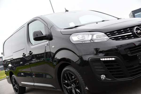 Opel Vivaro 2.0 CDTI L3H1 DC Black Edition Camera, Cruise, Carplay, Stoelverwarming, 2 x Schuifdeur, Sensoren, Clima, Trekhaak, multimedia, Uniek!