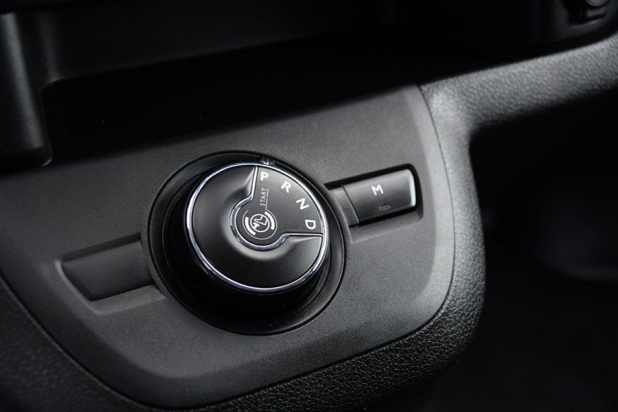 Opel Vivaro 2.0 CDTI L3H1 DC Black Edition Camera, Cruise, Carplay, Stoelverwarming, 2 x Schuifdeur, Sensoren, Clima, Trekhaak, multimedia, Uniek!