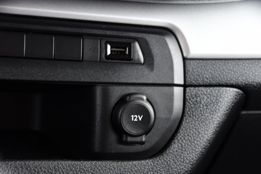 Opel Vivaro 2.0 CDTI L3H1 DC Black Edition Camera, Cruise, Carplay, Stoelverwarming, 2 x Schuifdeur, Sensoren, Clima, Trekhaak, multimedia, Uniek!