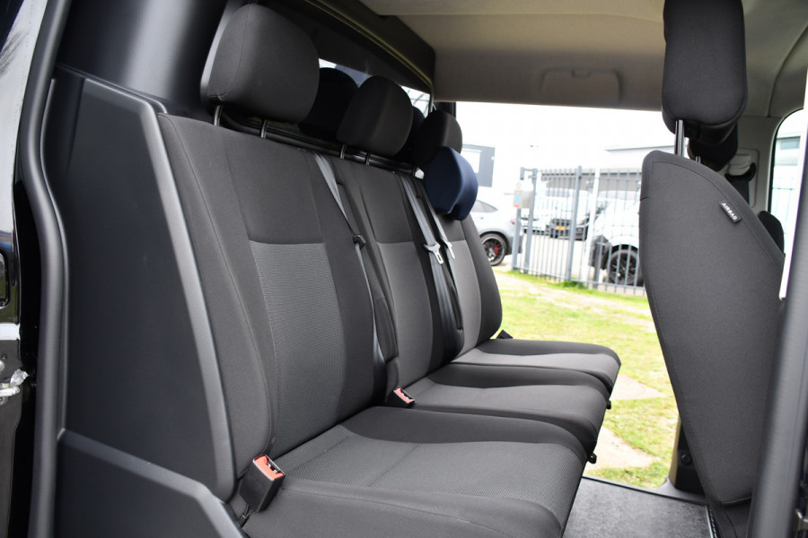 Opel Vivaro 2.0 CDTI L3H1 DC Black Edition Camera, Cruise, Carplay, Stoelverwarming, 2 x Schuifdeur, Sensoren, Clima, Trekhaak, multimedia, Uniek!