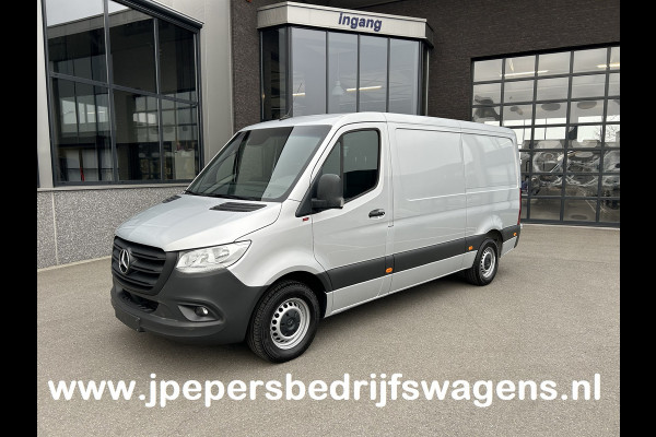 Mercedes-Benz Sprinter 315 CDI RWD L2 H1 BOTT Inrichting / 3500KG Trekhaak / MBUX 10.25 / Navigatie / Cruise control / Airco
