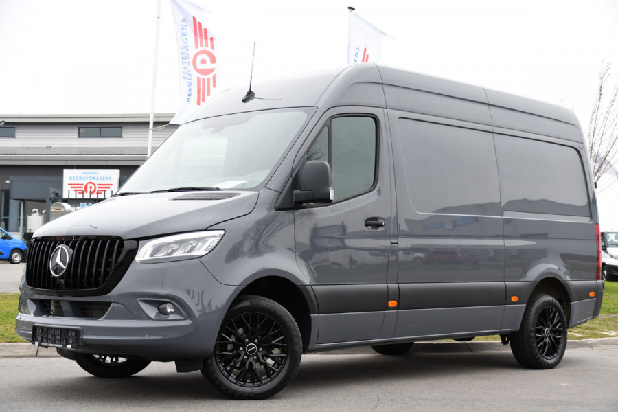 Mercedes-Benz Sprinter 317 1.9 CDI L2H2 RWD AMG Edition Camera, Cruise, Carplay, LED, Trekhaak, Automaat, Mbux, 170pk, Sensoren, Uniek!