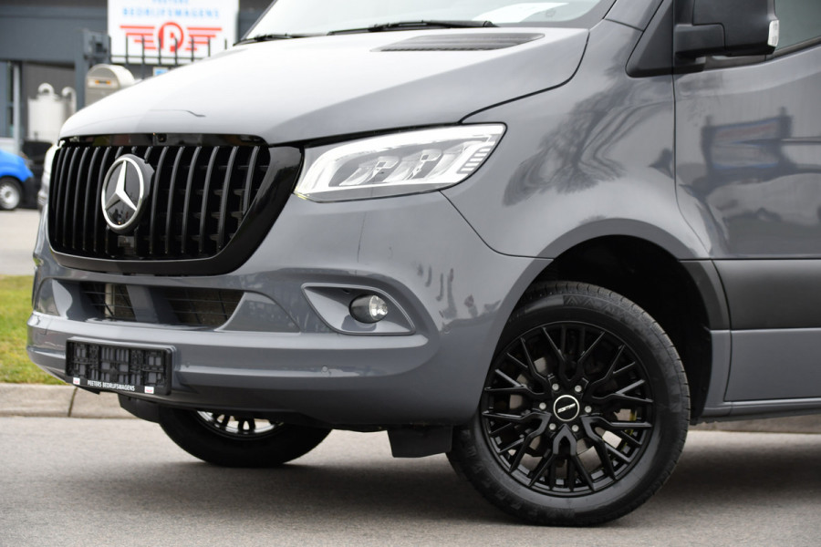 Mercedes-Benz Sprinter 317 1.9 CDI L2H2 RWD AMG Edition Camera, Cruise, Carplay, LED, Trekhaak, Automaat, Mbux, 170pk, Sensoren, Uniek!
