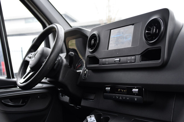 Mercedes-Benz Sprinter 316 2.2 CDI L2H2 Edition Camera, Cruise, Automaat, LED, Stoelverwarming, Standkachel, Carplay, 164pk, Trekhaak, Uniek!
