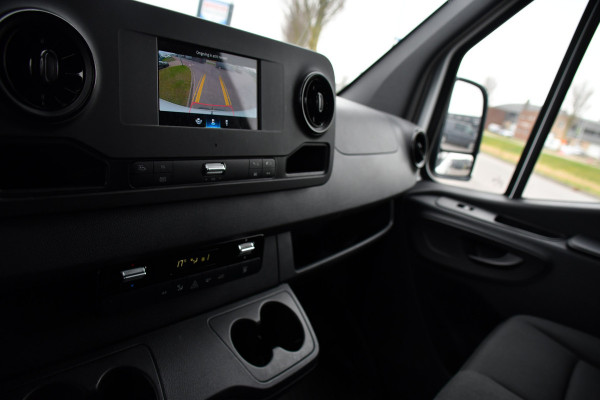Mercedes-Benz Sprinter 316 2.2 CDI L2H2 Edition Camera, Cruise, Automaat, LED, Stoelverwarming, Standkachel, Carplay, 164pk, Trekhaak, Uniek!