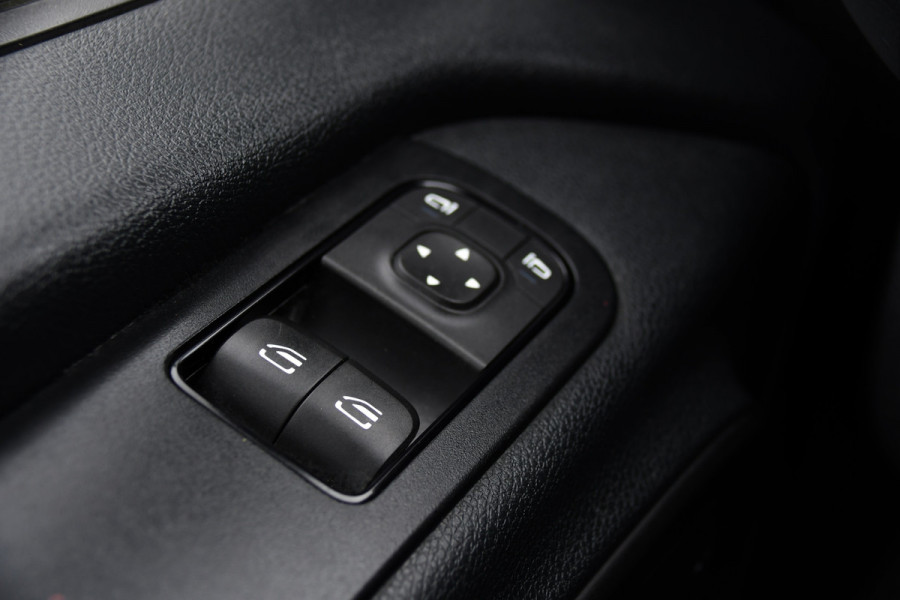 Mercedes-Benz Sprinter 316 2.2 CDI L2H2 Edition Camera, Cruise, Automaat, LED, Stoelverwarming, Standkachel, Carplay, 164pk, Trekhaak, Uniek!