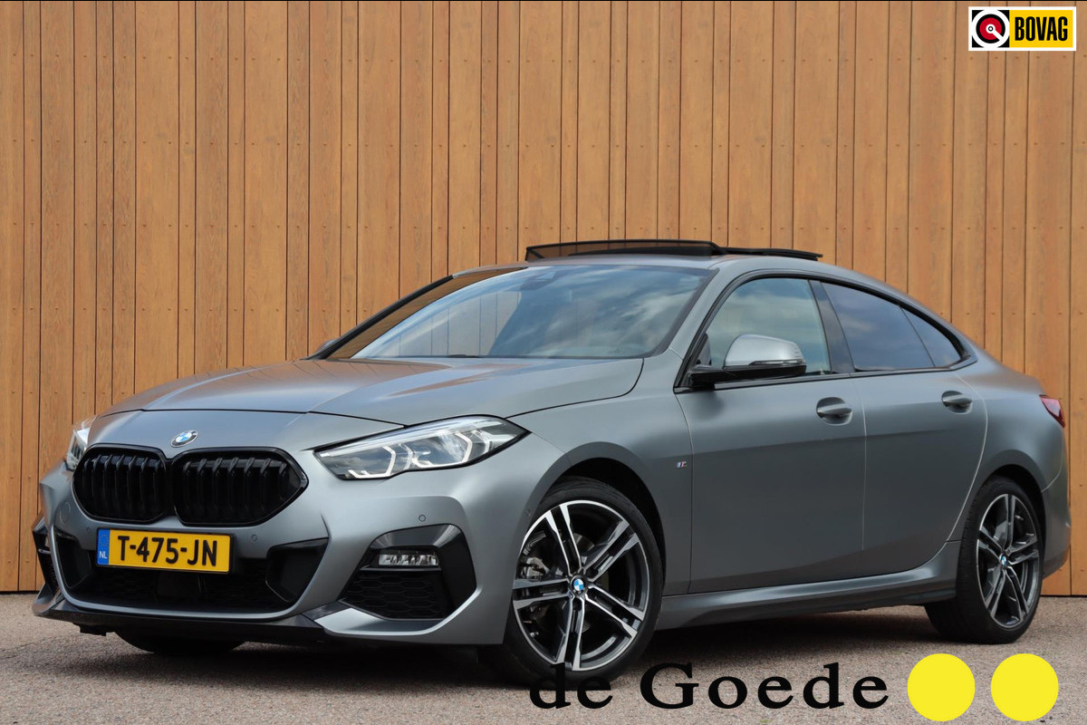 BMW 2 Serie Gran Coupé 218i Introduction Ed. M-Sport org.NL schuifdak camera's stuur+stoelverw speciale kleur