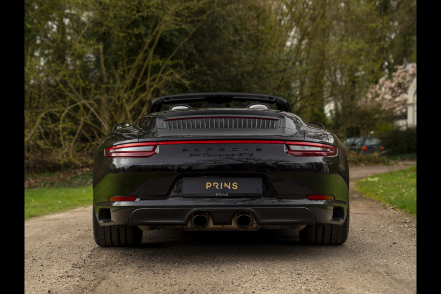 Porsche 911 Cabrio 991-2 Carrera 4 GTS | Bose | Sport Chrono | NL-auto | SportDesign