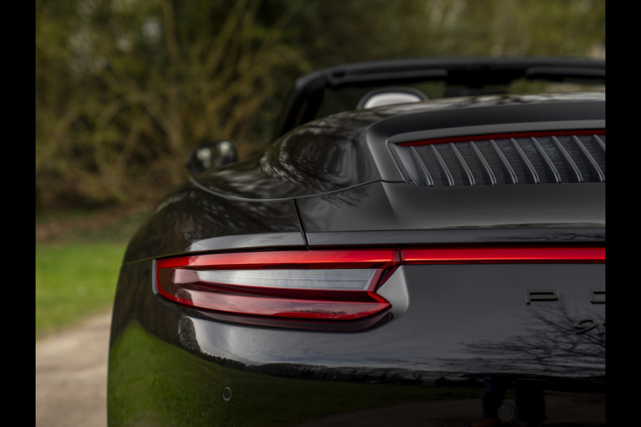 Porsche 911 Cabrio 991-2 Carrera 4 GTS | Bose | Sport Chrono | NL-auto | SportDesign