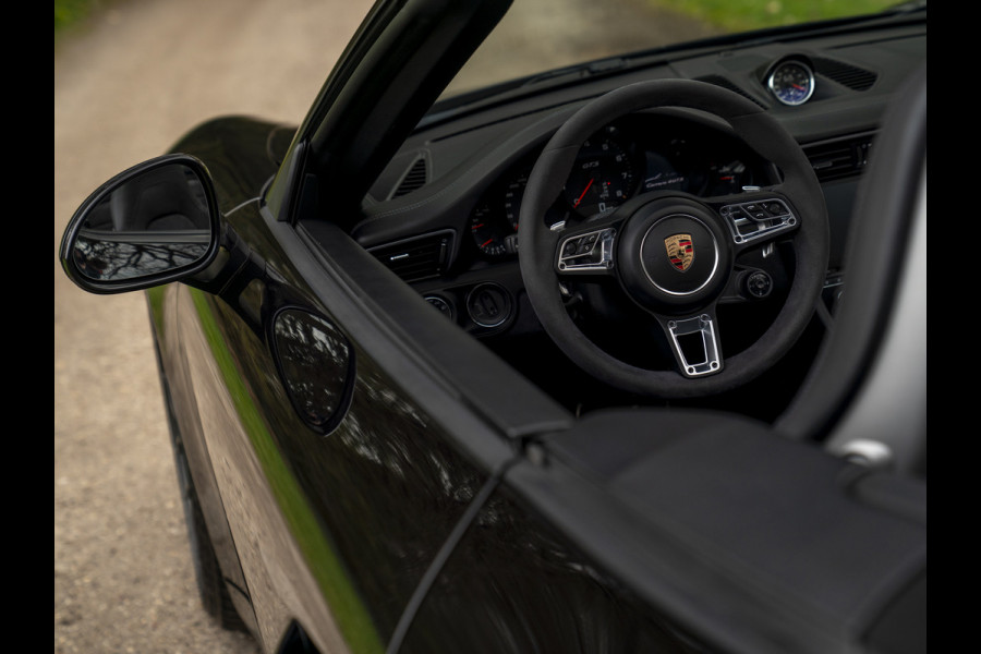 Porsche 911 Cabrio 991-2 Carrera 4 GTS | Bose | Sport Chrono | NL-auto | SportDesign