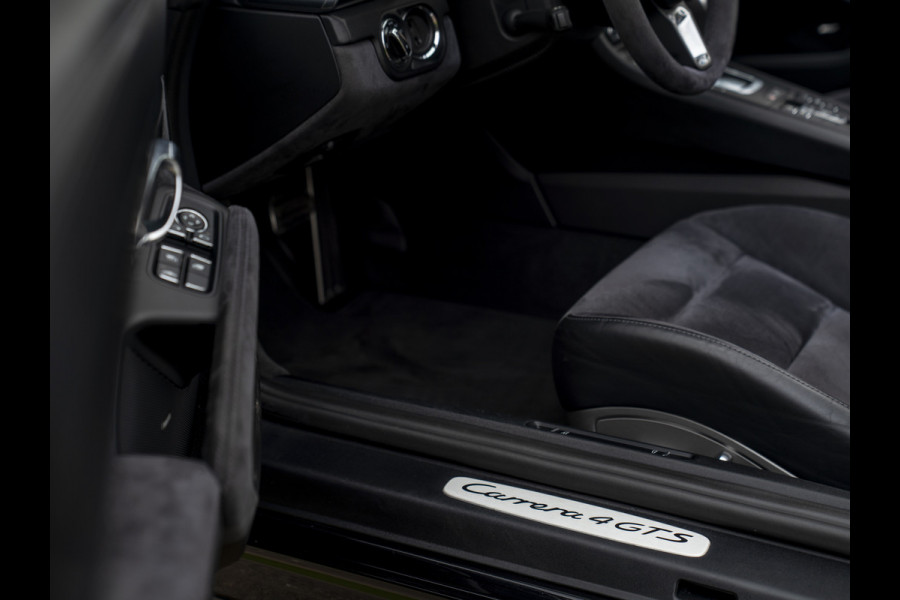 Porsche 911 Cabrio 991-2 Carrera 4 GTS | Bose | Sport Chrono | NL-auto | SportDesign